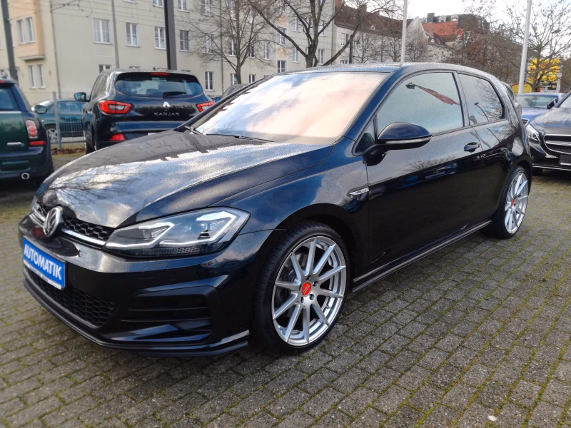 Volkswagen Golf GTD*DSG*MATRIX-LED*ACC*NAVI*SITZHZG*PANO*