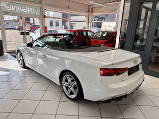 Audi S5 Cabrio 3.0 TFSI quattr LED ACC AHK Kamera - photo 9