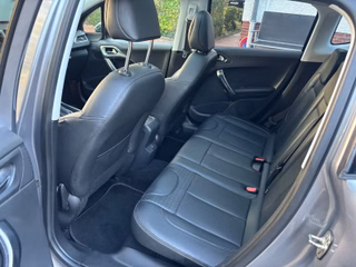 Peugeot 2008 Allure/Panorama/Leder/ - foto 14