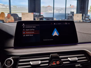BMW 530d xDrive Luxury Line*KAMERA*CARPLAY*HEBEDACH* - bilder 6