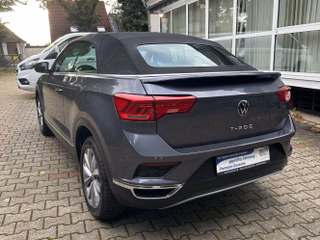 Volkswagen T-Roc Cabriolet Style - foto 23