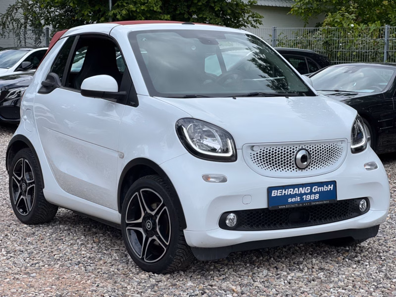 Smart ForTwo Cabrio*PRIME*LEDER*NAVI*SPORTPAKET*90PS*