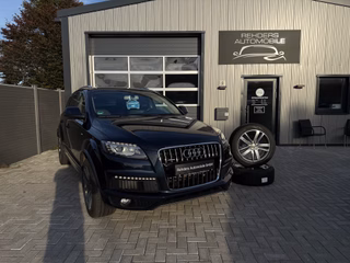 Audi Q7 4.2 TDI quattro AHK 1.Hand Stdhzg. Bose VOLL.