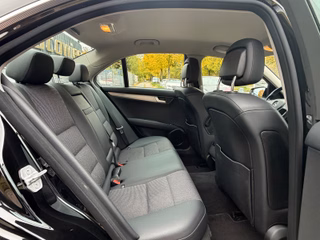 Mercedes-Benz C 220CDI Avantgarde*Aut.*Leder*Navi*Xenon* - foto 5