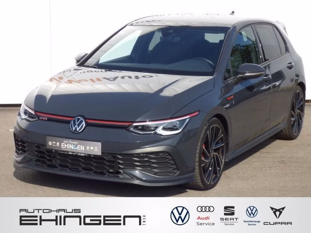 Volkswagen Golf VIII 8 GTI Clubsport Panorama Matrix
