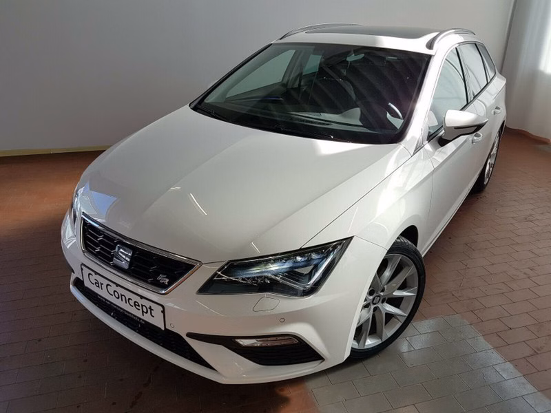 Seat Leon ST 2.0 TSI FR DSG NAVI PANO LEDER 4J GARANT