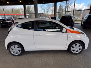 Toyota AYGO x Automatik 1.Hand - foto 4