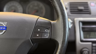 Volvo V50 Kombi D5 AUTOMATIK SHZ A/C - photo 12