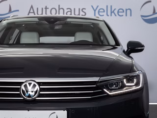 Volkswagen Passat Variant 2.0 TDI 4M LED PANO ACC AHK RFK - bilder 8
