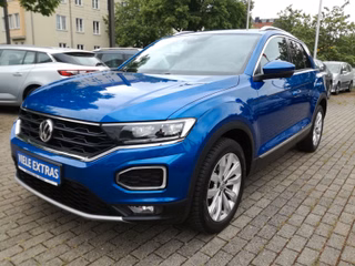 Volkswagen T-Roc Sport*PANO*LED*ACC*PDC*SITZHZG*NAVI*