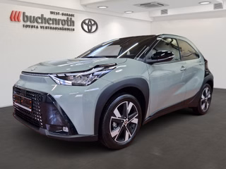 Toyota Aygo X Hybrid Teamplayer + Technik Paket - bilder 1