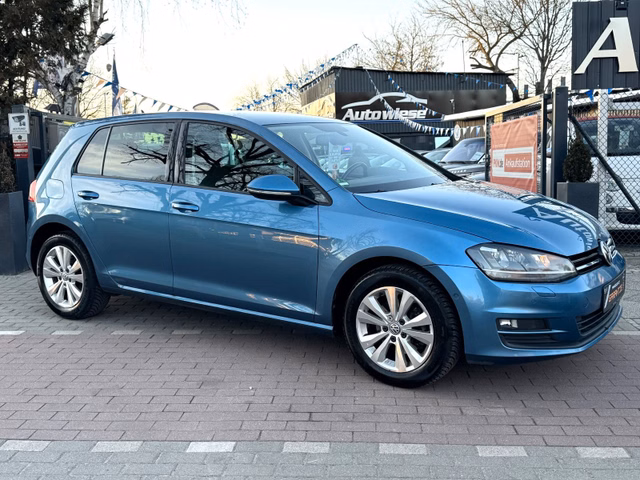 Volkswagen Golf VII Limousine Comfortline*Aut.*Navi*Xenon* - foto 1