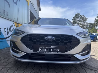 Ford Focus Turnier ST-Line 155PS Rf-Kamera Winter-Paket - bilder 3