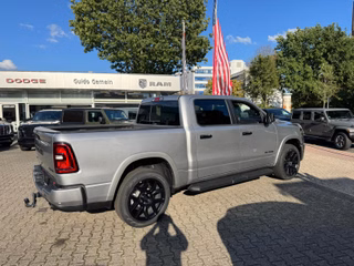 Dodge RAM 1500 Laramie Night AHK , Beifahrerdisplay - bilder 6