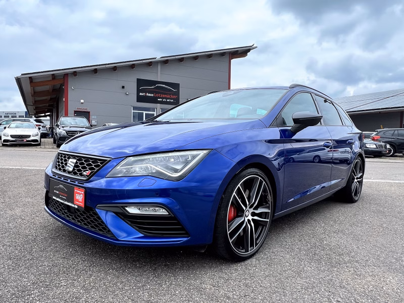 SEAT Leon ST Cupra 300 4Drive ACC|PANO|KEYLESS|DCC|LED