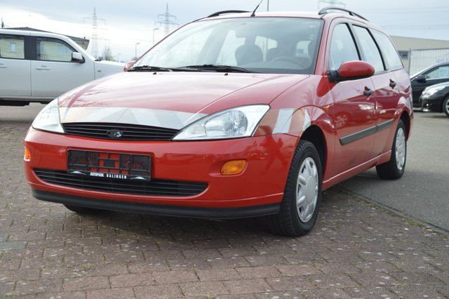 Ford Focus Turnier Ambiente Gebrauchtwagen Kaufen | EZ 06/2001 | Preis 1.990 €
