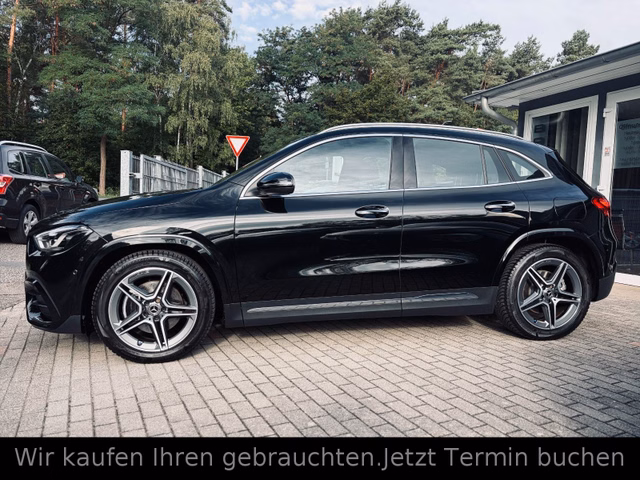 Mercedes-Benz GLA 220 4M AMG+Multibeam+Carbon+Kamera+Memory+19 - foto 4
