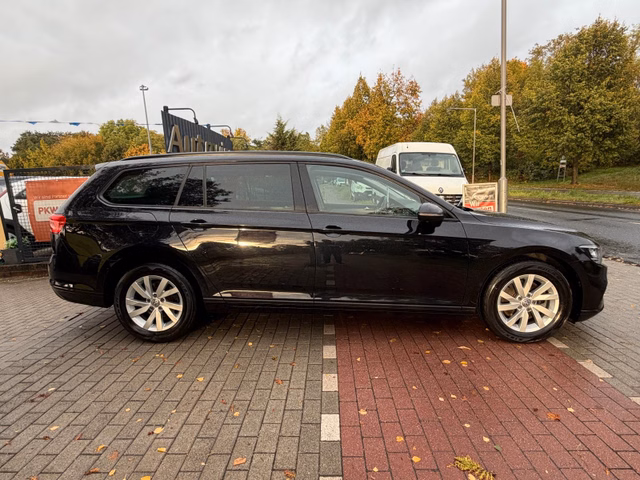 Volkswagen Passat Variant 1.6TDI*Aut.*Navi*LED*AHK*Kamera* - foto 4