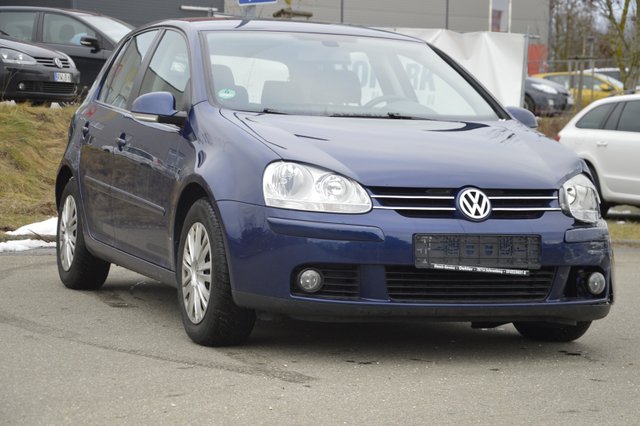 Volkswagen Golf V Comfortline  UNFALL Gebrauchtwagen Kaufen | EZ 11/2004 | Preis 2.490 €