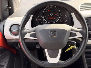 SEAT Mii Chic TÜV & SERVICE NEU/ GARANTIE/ 8XBereift - bilder 13
