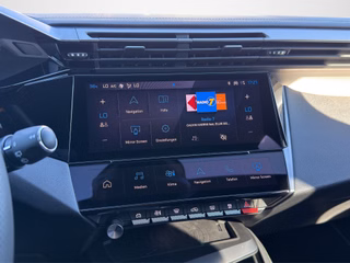 Peugeot 308 SW Hybrid 180 GT AUTOMATIK / KAMERA360 / NAVI - bilder 8