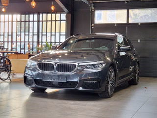 BMW 540d xDrive Touring M Sport*HUD*Pano*h&k*ACC* - photo 7