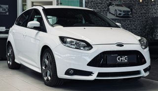 Ford Focus ST RECARO|SHZ|PDC|MFL|TEMP.|