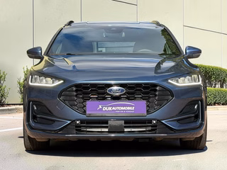 Ford Focus Turnier ST-Line ACC Navi CAM PDC LED - bilder 37