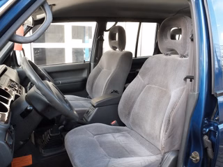 Mitsubishi Pajero TD Classic 2500 aus 2.Hand orig. 128 Tkm - photo 12