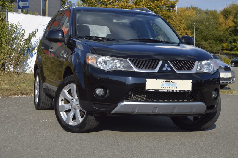 Mitsubishi Outlander 2.4 4WD CVT Instyle  Leder