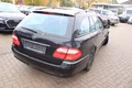 Daumennagel 20 - Mercedes-Benz E 320 Avantgarde AutLeder=XENON=COMAND=e.HGSD