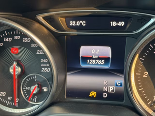 Mercedes-Benz CLA200d Shooting Brake*AMG*Aut*Nav*Pano*LED - foto 17