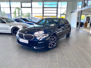 BMW 520d Limo xDrive M Sport HUD/ACC/LHZ/HIFI/19LM
