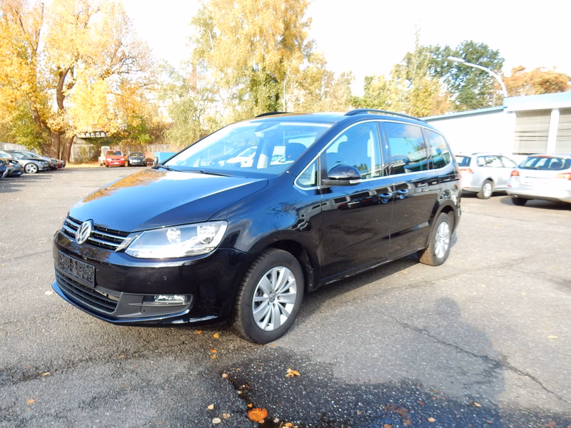 Volkswagen Sharan Comfortline 2.0 TDI BMT/Start-Stopp Navi. Klimaautom. 7-Sitze. Alu.SHZ.