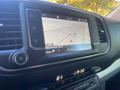 Peugeot Traveller 2.0 l BlueHDI Allure L2H1 Autom. AHK PANORAMADACH NAVI/DAB LICHT/SICHT/DRIVE-ASSIST-PAKET PDC&RFK SITZHEIZUNG 5-SITZE - foto 8