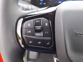 Ford Tourneo Custom Bus 320 L2 9-Sitze Trend Autom. AHK iACC Keyfree - bilder 17