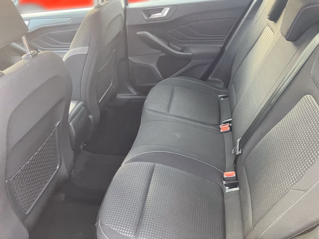 Ford Focus Turnier 1.0i 125PS Cool & Connect - foto 10