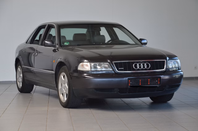 Audi A8 3.7 quattro Gebrauchtwagen Kaufen | EZ 09/1997 | Preis 2.490 €