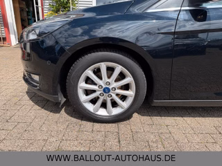 Ford Focus Turnier Titanium*KLIMA*NAVI*TEMP*SYNC*SHZ* - photo 9