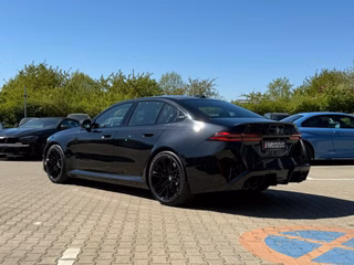 2027 BMW M5 Sedan - photo 5