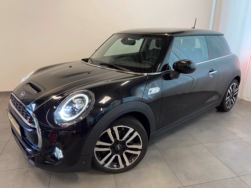 MINI Cooper S CHILI LED NAVI KAMERA LEDER