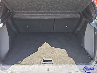 Peugeot 2008 Hybrid 136 Allure   e-DSC6 Navi SHZ PDC - foto 7