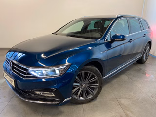 Volkswagen Passat Var 4M R-LINE LEDER NAPPA AHK StHz MATRIX