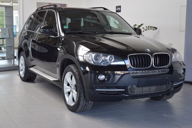 BMW X5 3.0d KAMERA|PANO|7SITZ|4SHZ|AHK| Gebrauchtwagen Kaufen | EZ 11/2007 | Preis 14.990 €