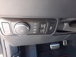 Ford Mustang Mach-E AWD ExtendedRange+NAVI+PANO+ACC+KAMERA+PDC - bilder 8