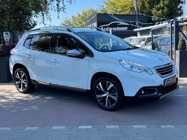 Peugeot 2008 1.6 eHDI Allure Nav*PDC*Leder*EU5*TÜV NEU - foto 1