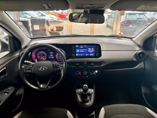 Hyundai i10 Trend  PDC SHZ CarPlay/Android 1.Hand - photo 10