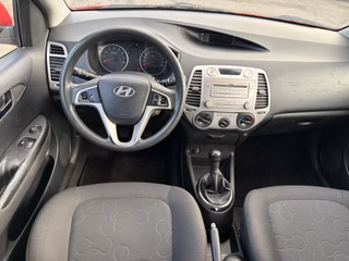 Hyundai i20 Classic 1.3/AHK/ - bilder 12