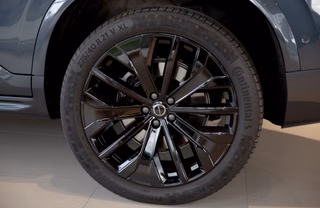 Volvo XC90 XC90 T8 Ultra Black Edition AWD*Head-upDisplay*Standheizung*Anhängerkupplung*Luftfahrwerk*Schiebedach*Massagesitze*Sitzlüftung   Recharge Plug-In Hybrid AWD - foto 33
