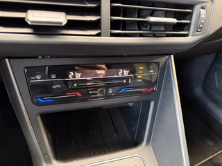 Volkswagen Taigo R-Line Sport LED Virtual Pano ACC - photo 19